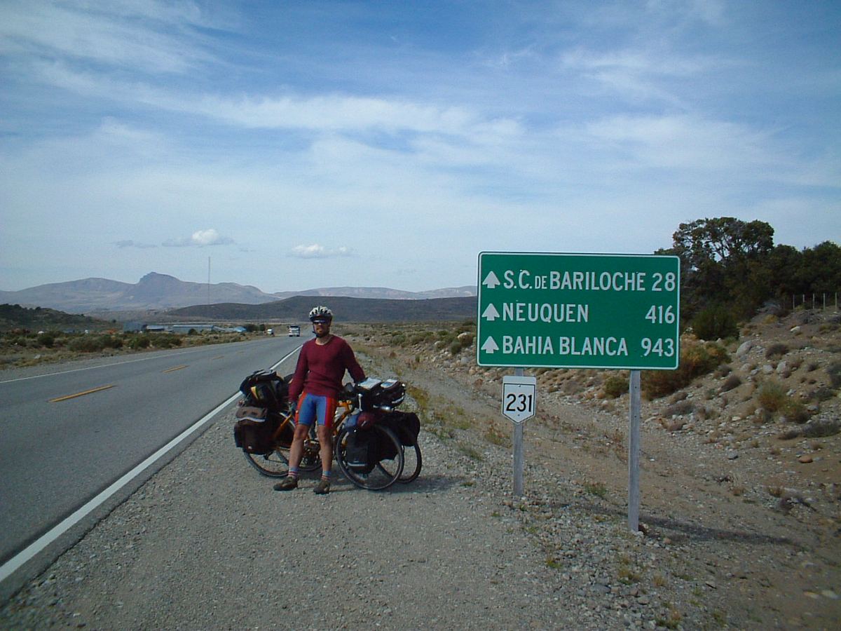 The road to San Carlos de Bariloche, Argentina