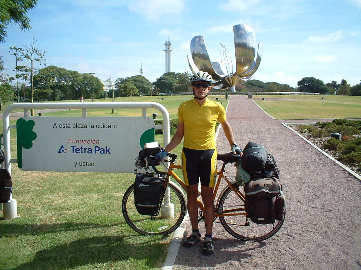 Floralis Genérica, Buenos Aires
