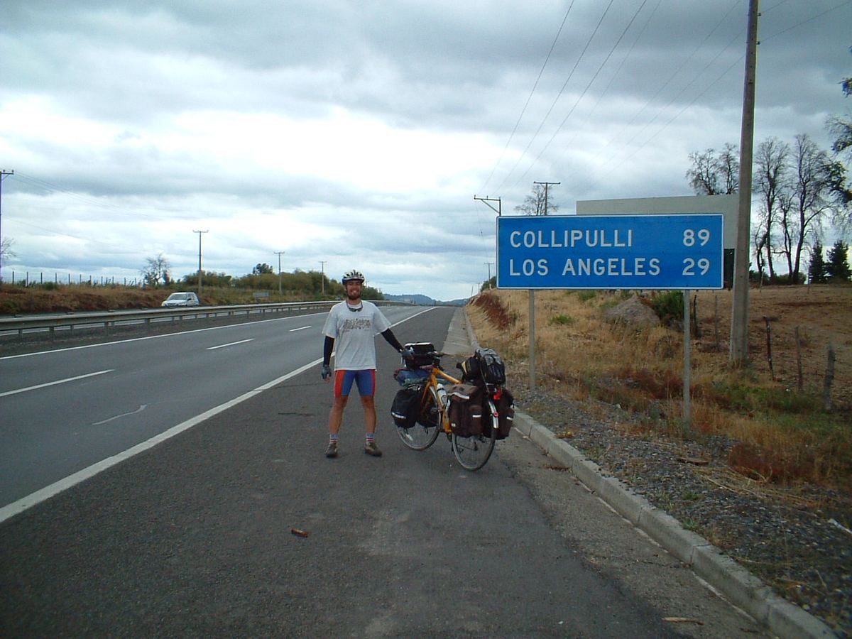 The road to Los Ángeles, Chile